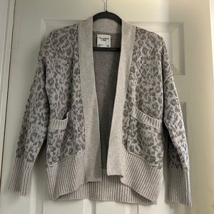 Abercrombie Cheetah print gray open cardigan size XS. Never worn